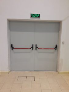 Противопожарная дверь для эвакуационных выходов / серия FRM33374